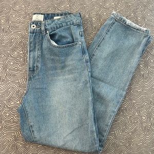Cotton on Mom Jeans in a size 4.